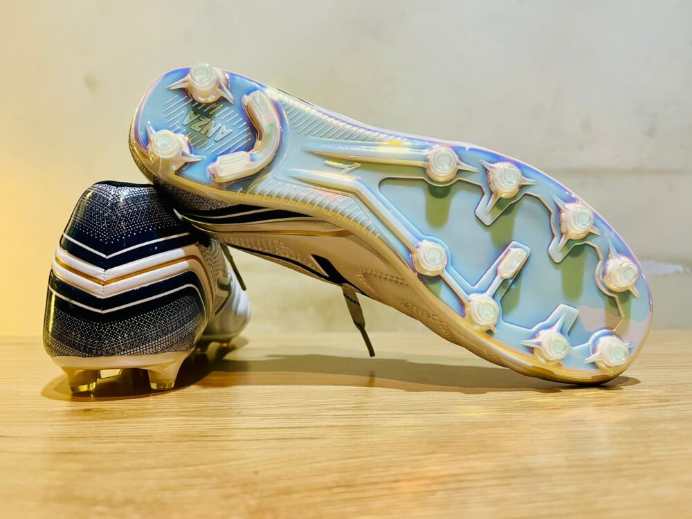 Anza Aguila Football Boots - Image 3
