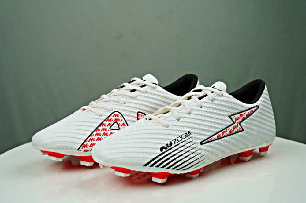 Spika AirZoom Football Boots - Image 2