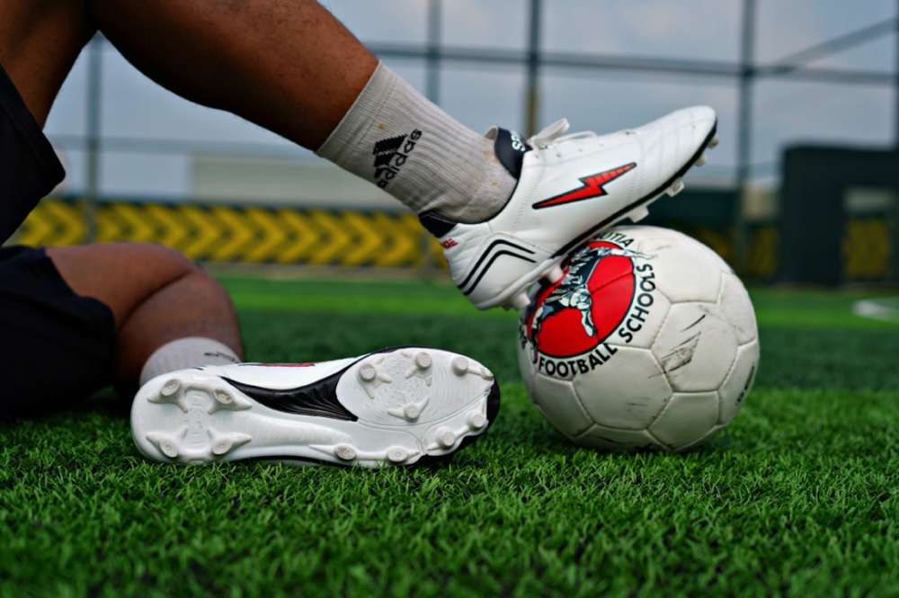 Spika Wind Football Boots - Image 2