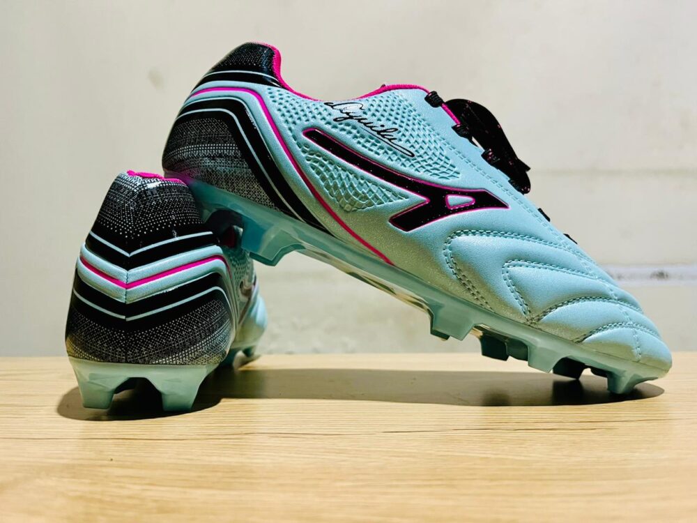 Anza Aguila Football Boots - Image 2