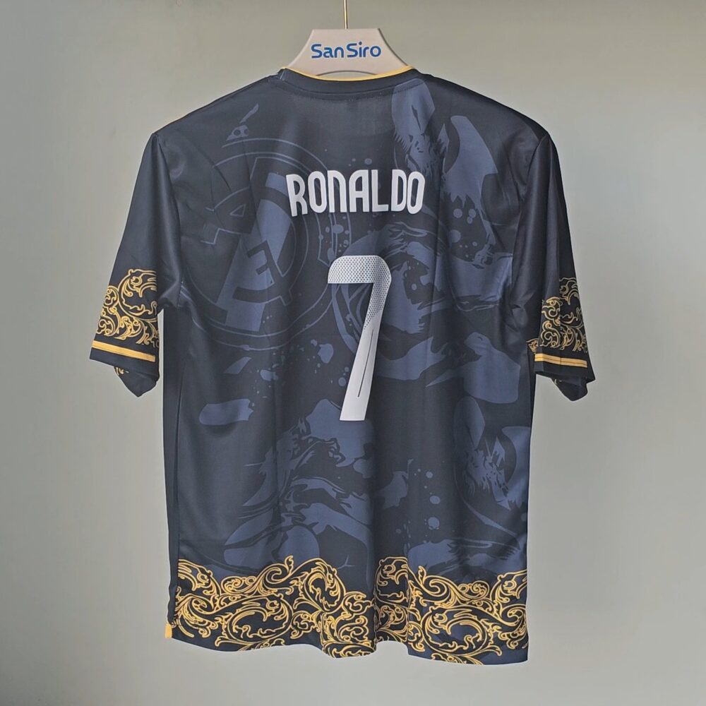 Real Madrid Special Edition Cristiano Ronaldo - Image 2