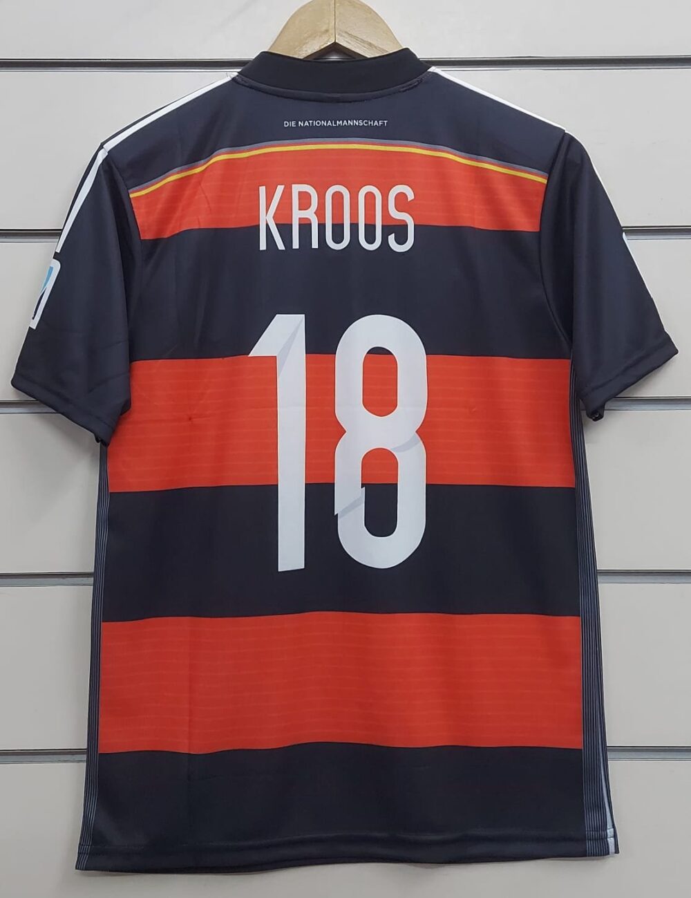 Germany 2014 Away Toni Kroos - Image 2