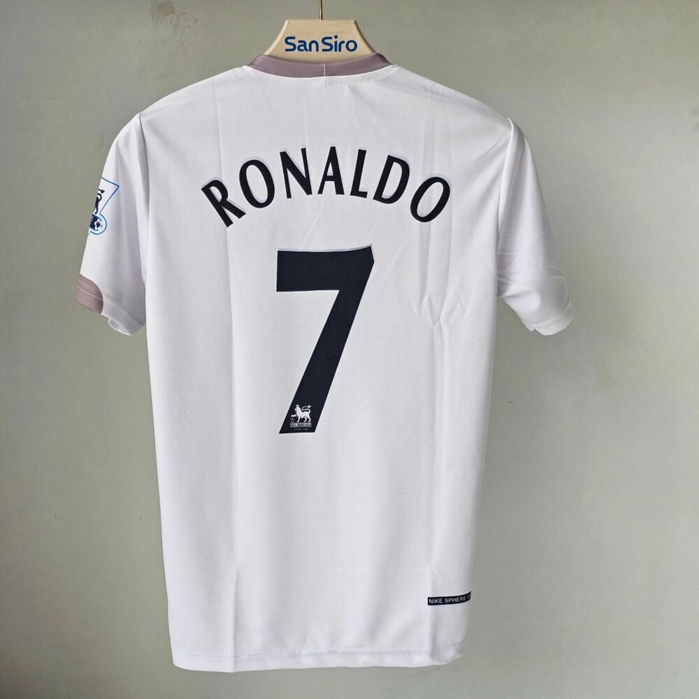 Manchester United 2006-07 Away Cristiano Ronaldo - Image 2