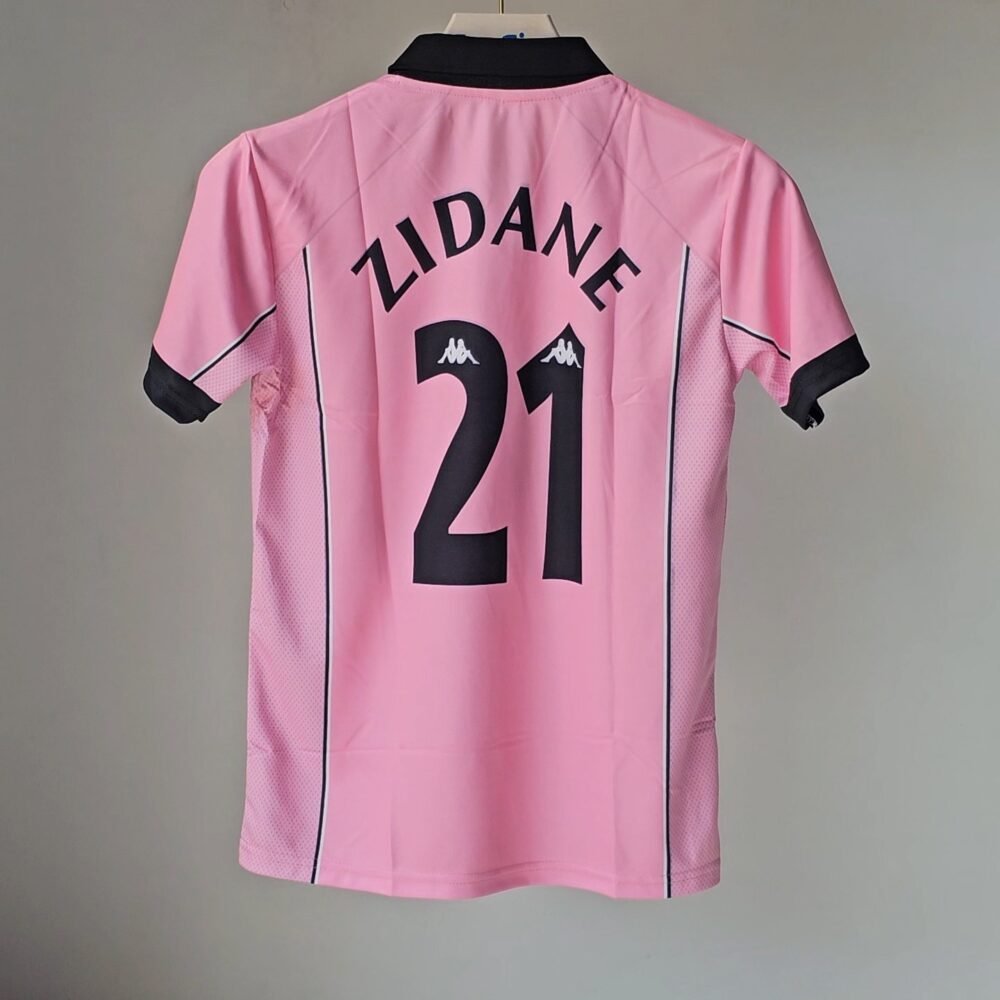 Juventus 1997-98 Centenary Kit Zidane - Image 2