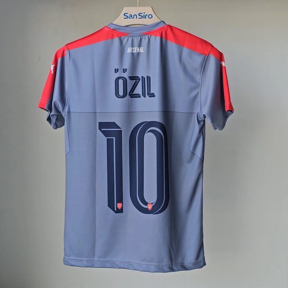 Arsenal 2016-17 Training Ozil - Image 2