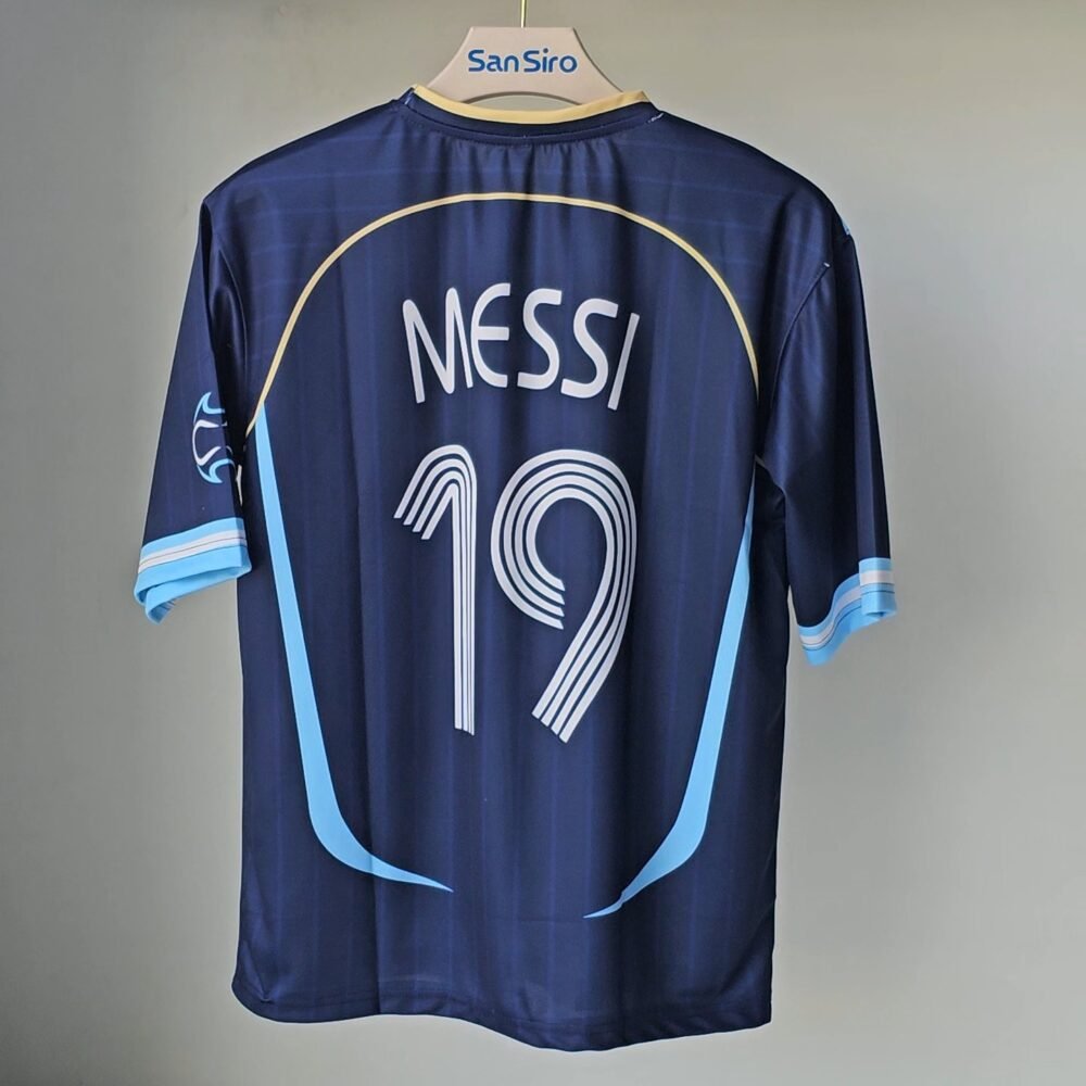 Argentina 2006 Away Lionel Messi - Image 2