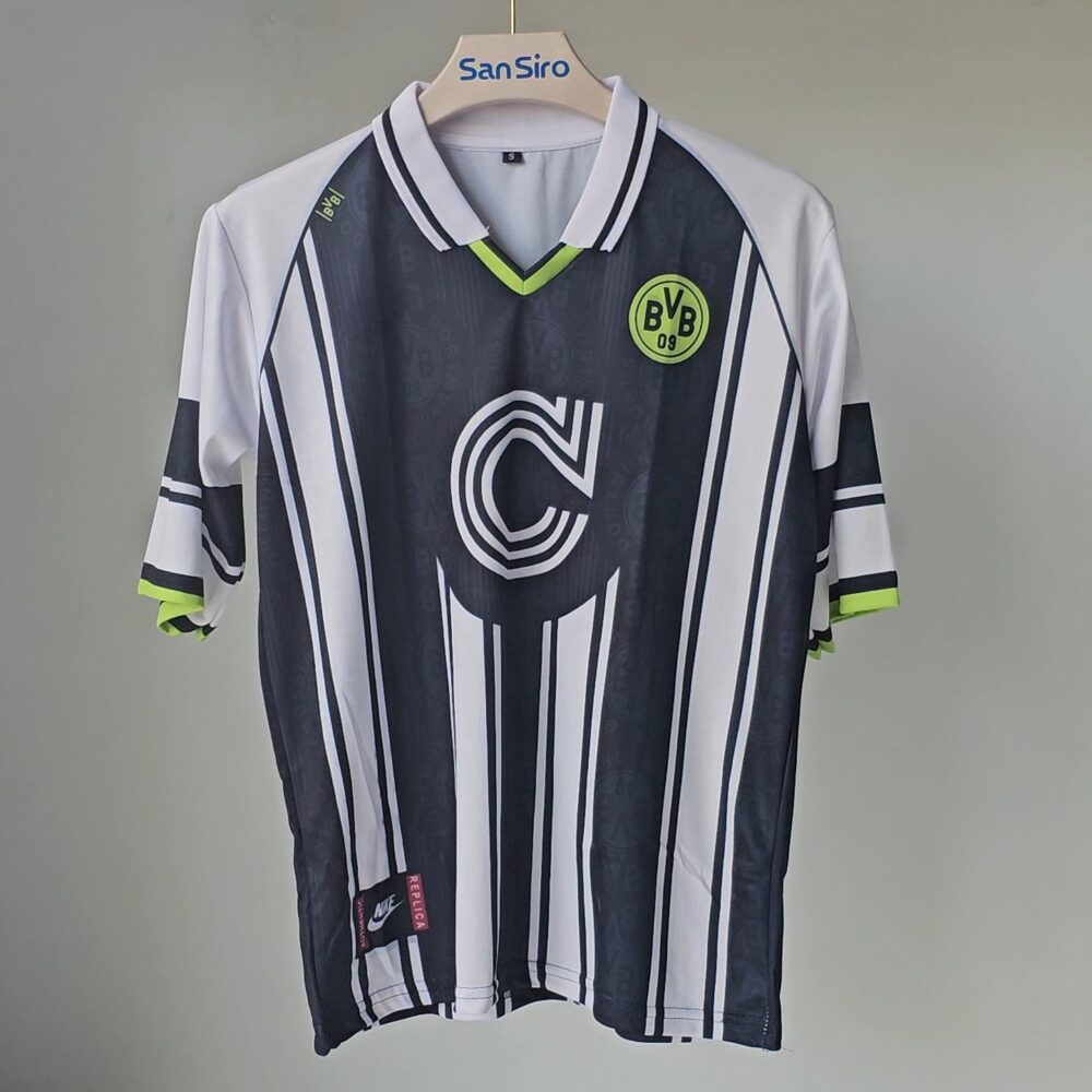 Borussia Dortmund 96-97 Away