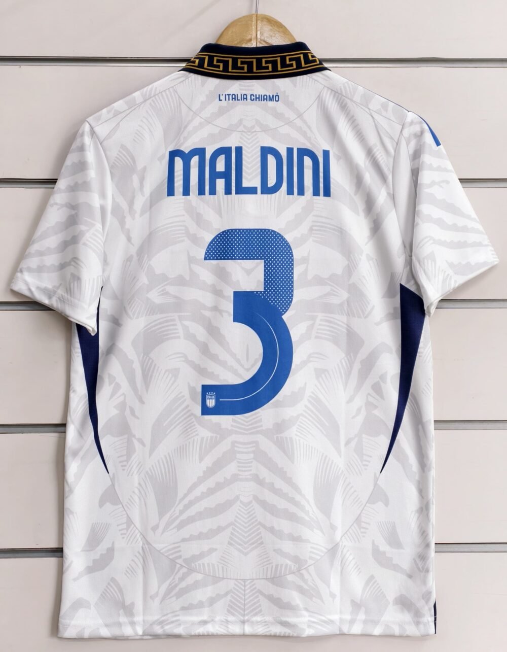Italy Gucci 24-25 Kit Paolo Maldini - Image 2