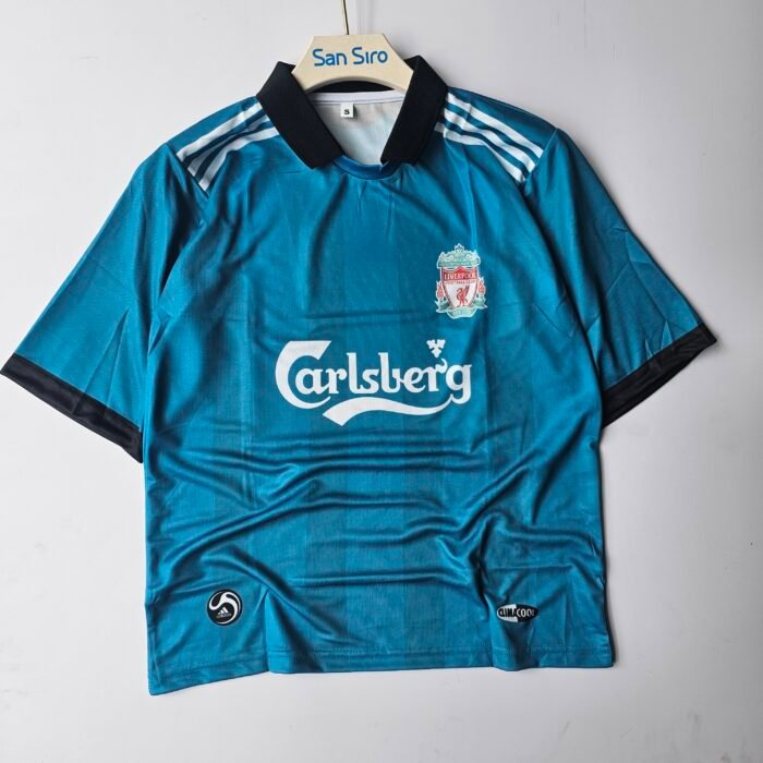 Liverpool 2008-09 Third Fernando Torres