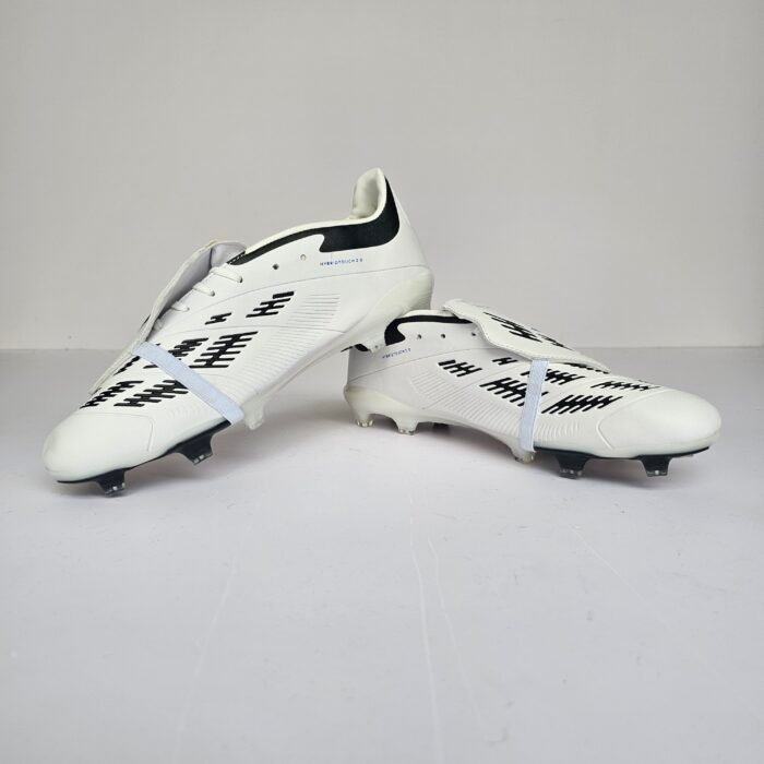I One Junion Football Boots